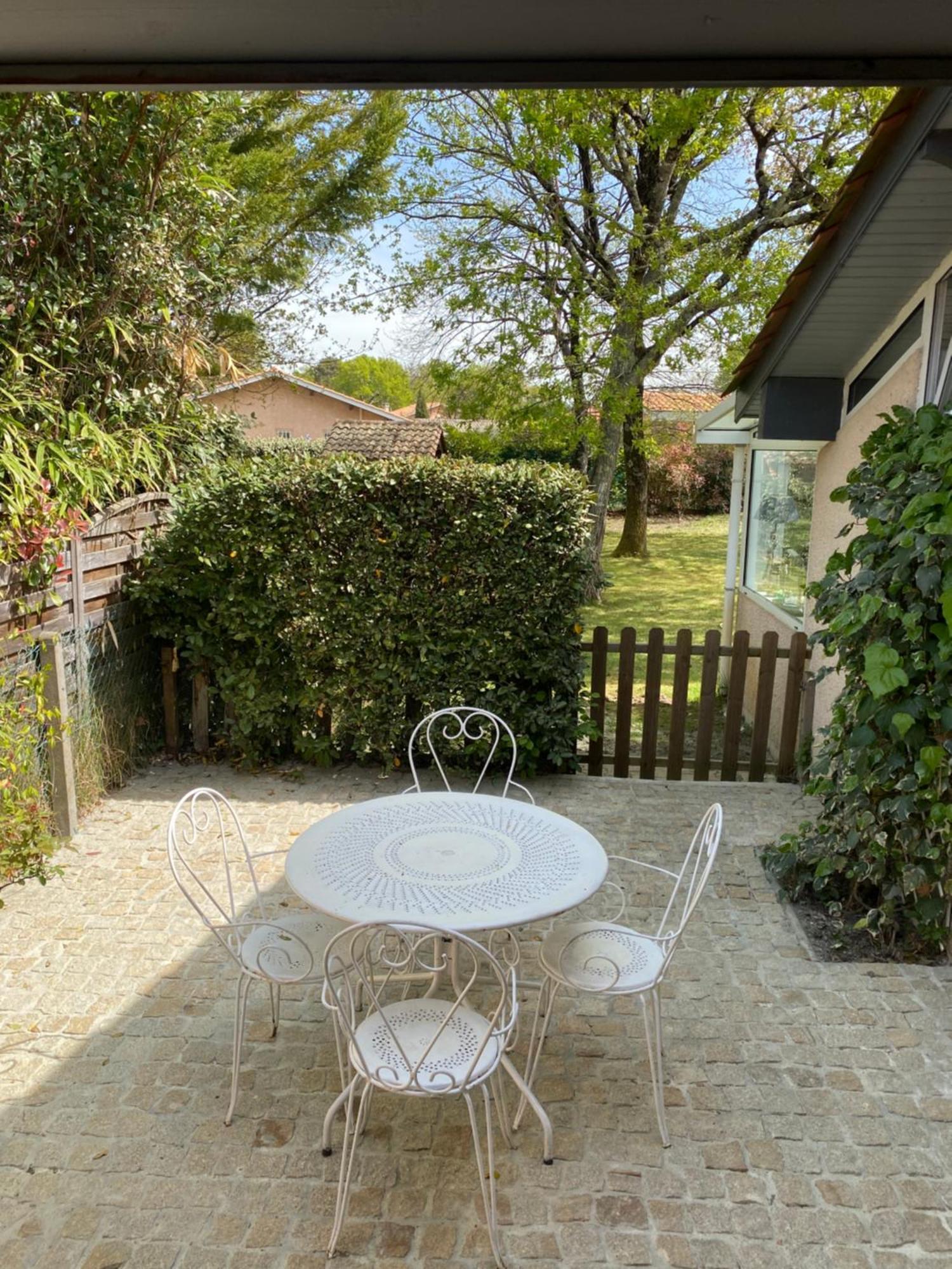 Beau T2 Proche Plages , Commodités Hébergement de vacances *